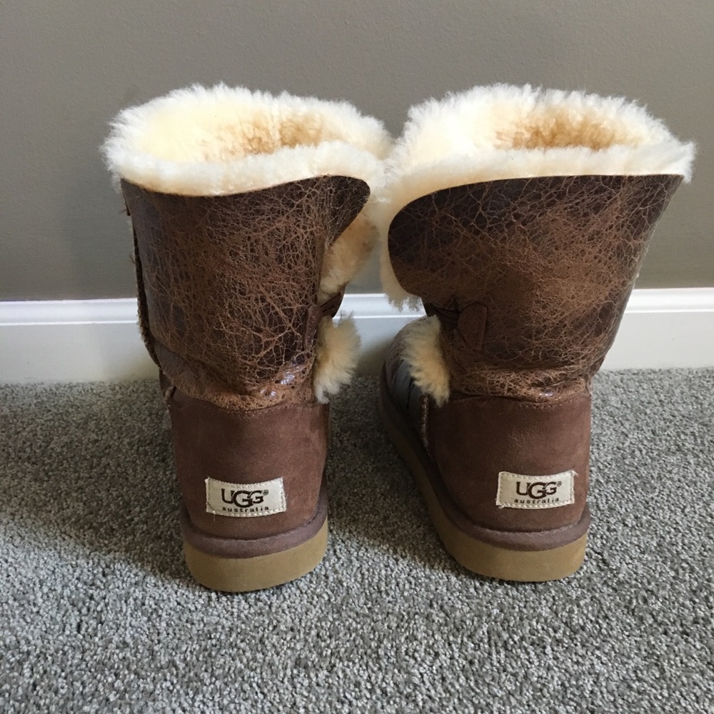 Ugg Bailey Button Boots - Great Condition - image 4